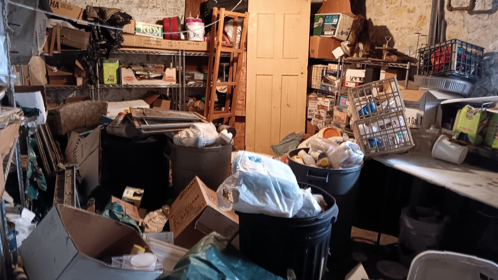 Junk Removal & Dump Trailer Rental in Rockford, IL | Key'z
